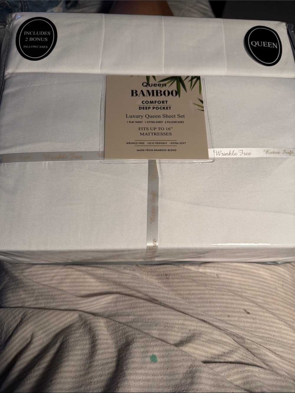 BAMBOO Luxury Queen Deep Pocket Sheet Set in White with 2 bonus pillowcases